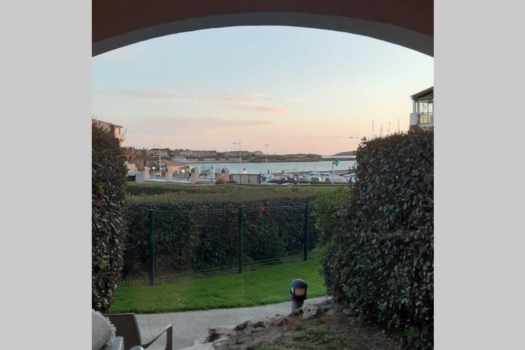 Ferienwohnung Magnifique Rez De Jardin & Piscine & Bord De Mer Six-Fours-les-Plages Exterior foto