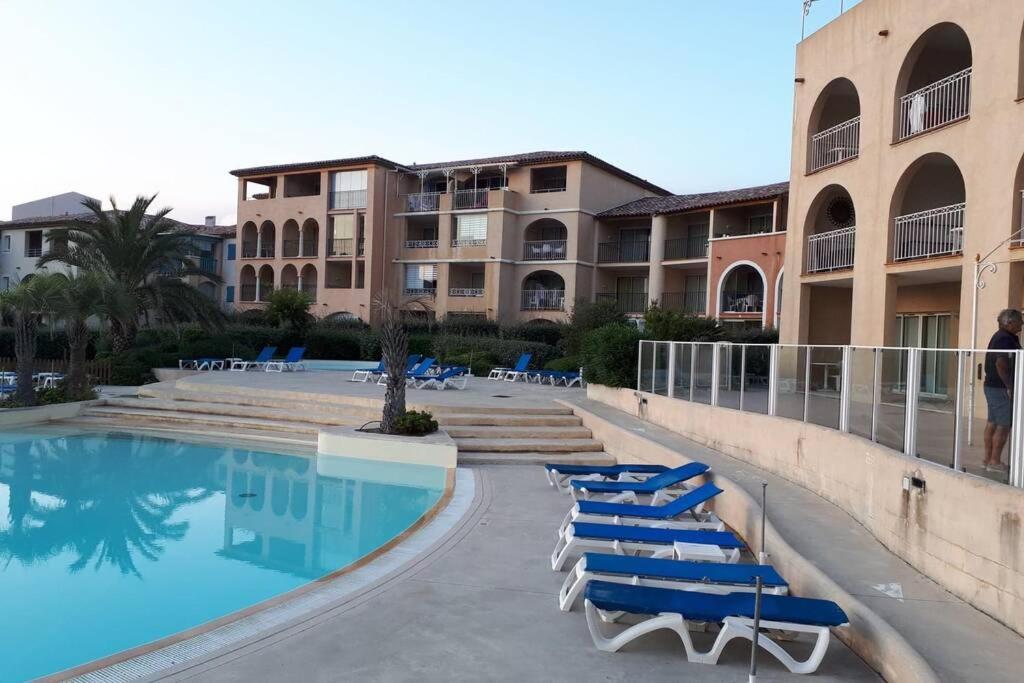 Ferienwohnung Magnifique Rez De Jardin & Piscine & Bord De Mer Six-Fours-les-Plages Exterior foto